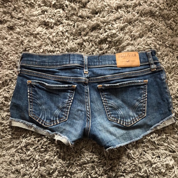 Hollister Jean shorts - Picture 3 of 4